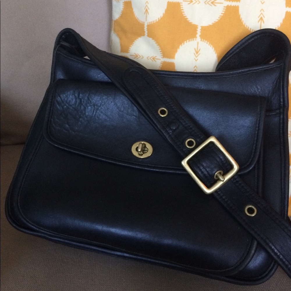 Vintage Black Leather Coach Taft Bag